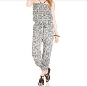 New! Sleeveless patterned romper